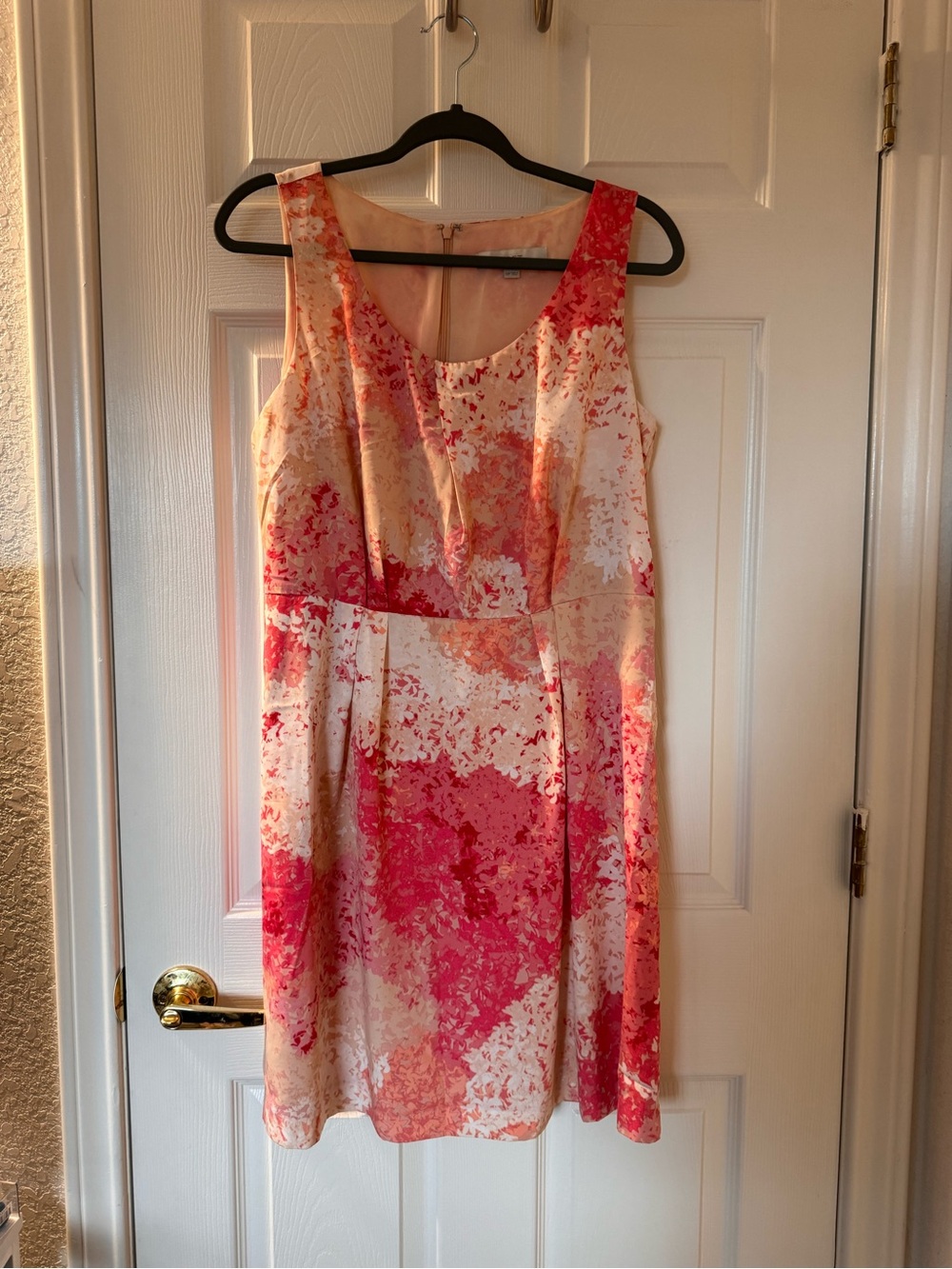 LOFT Pink and Cream Printed Sleeveless Midi Dress